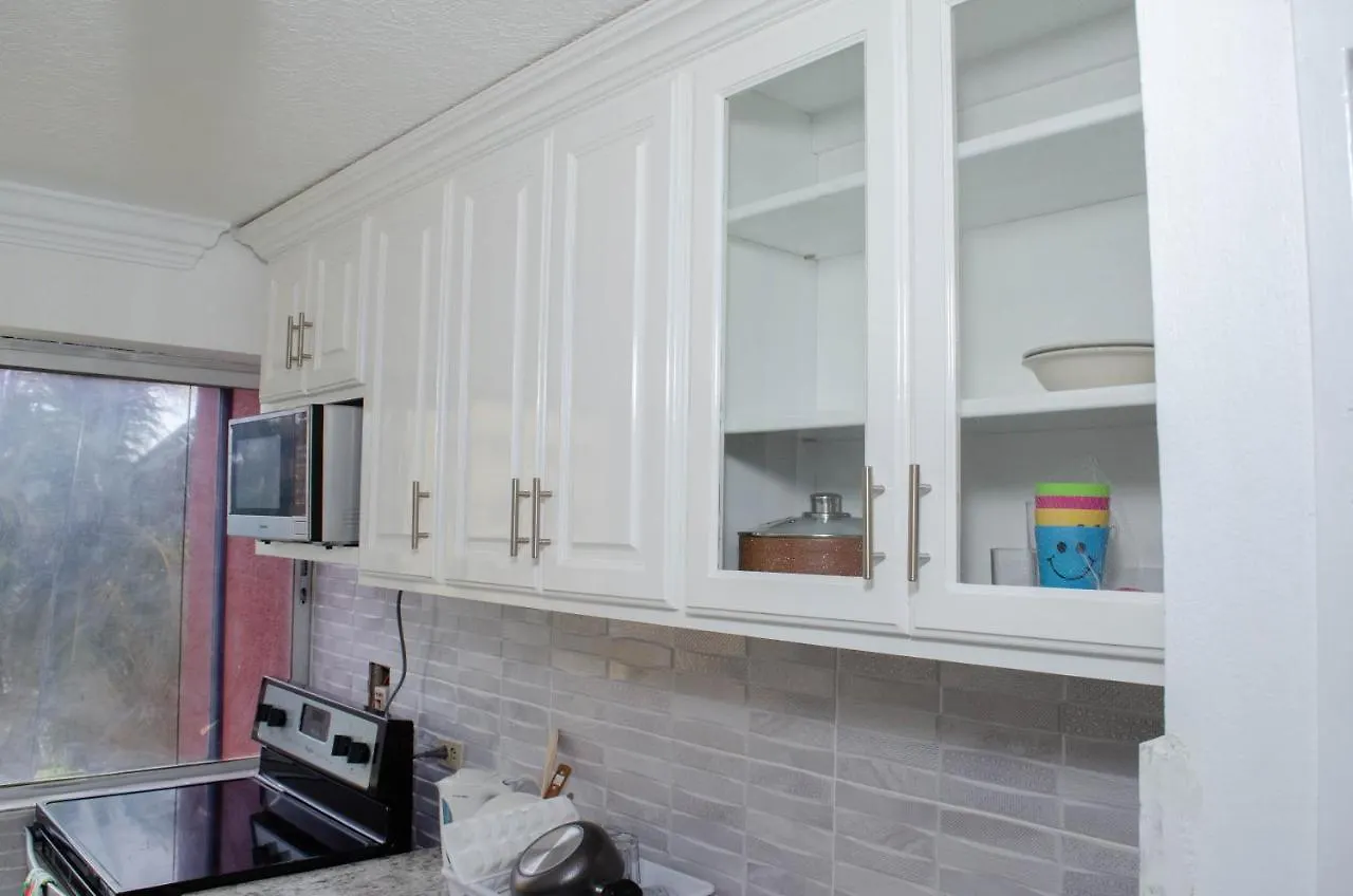 Malia Dreamers Paradise Ocho Ríos Appartement